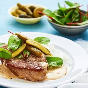 Grillad karre med gräddsås